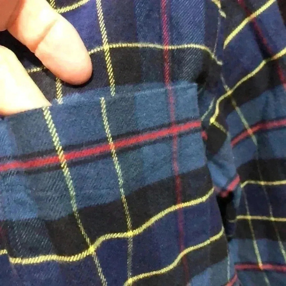 Lands’ End Traditional Fit Flannel plaid,chest pocket,button down,cotton - Picture 3 of 9